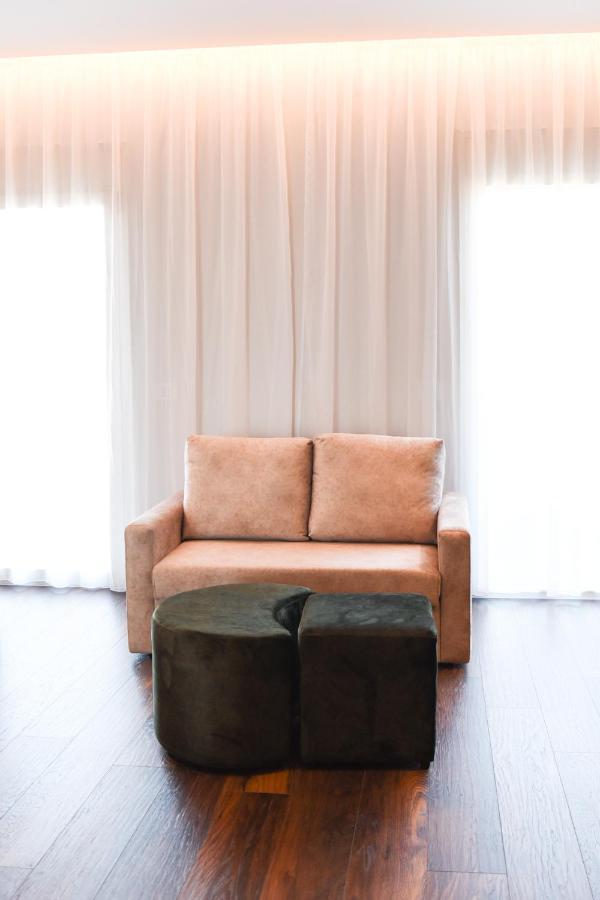 Olivia'S Hill Resort Kryemëdhej المظهر الخارجي الصورة