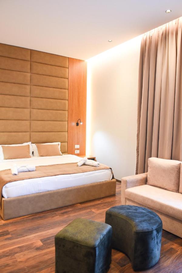 Olivia'S Hill Resort Kryemëdhej المظهر الخارجي الصورة