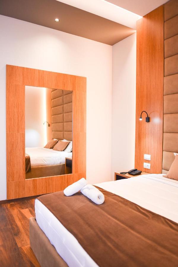Olivia'S Hill Resort Kryemëdhej المظهر الخارجي الصورة