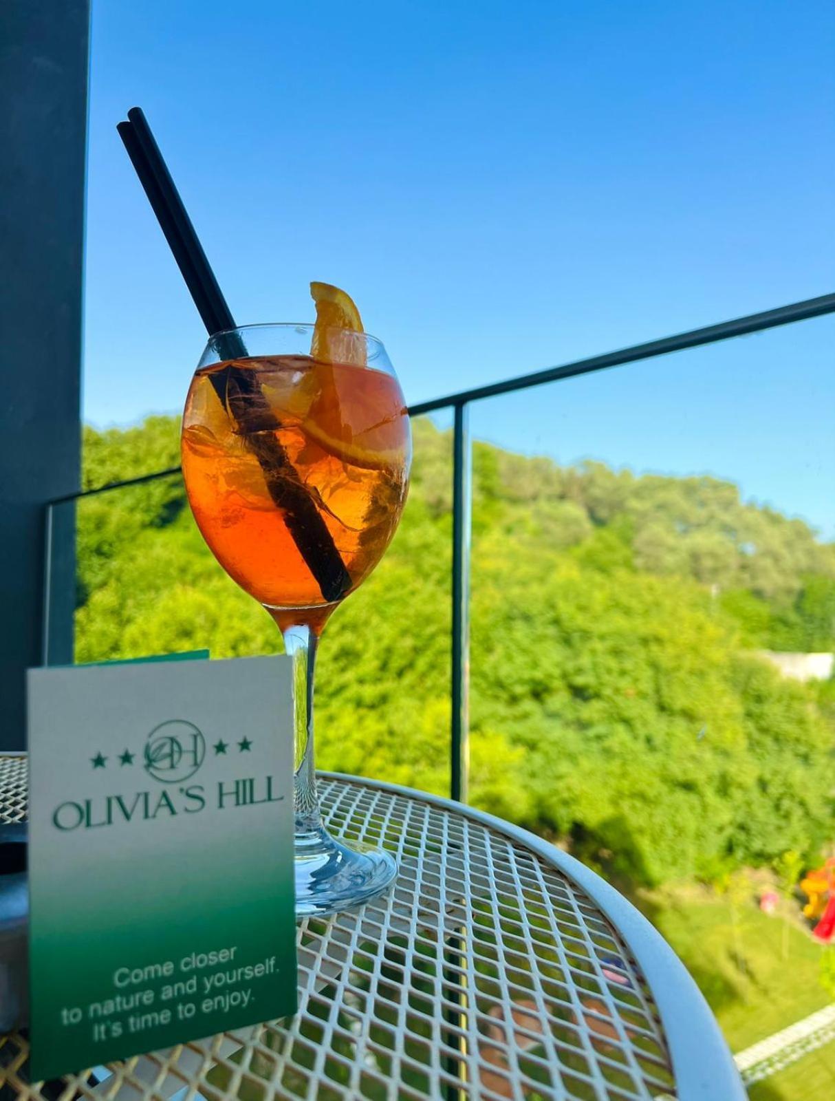 Olivia'S Hill Resort Kryemëdhej المظهر الخارجي الصورة
