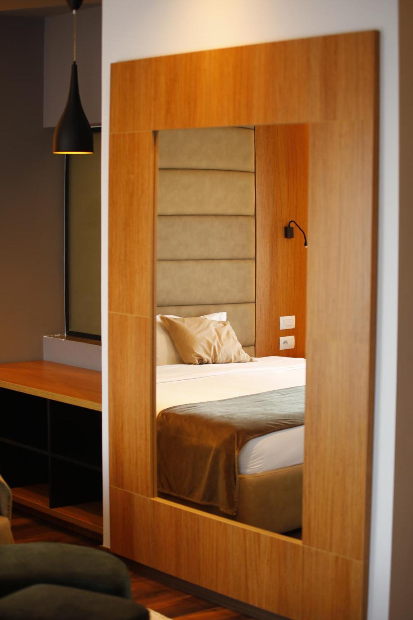 Olivia'S Hill Resort Kryemëdhej المظهر الخارجي الصورة