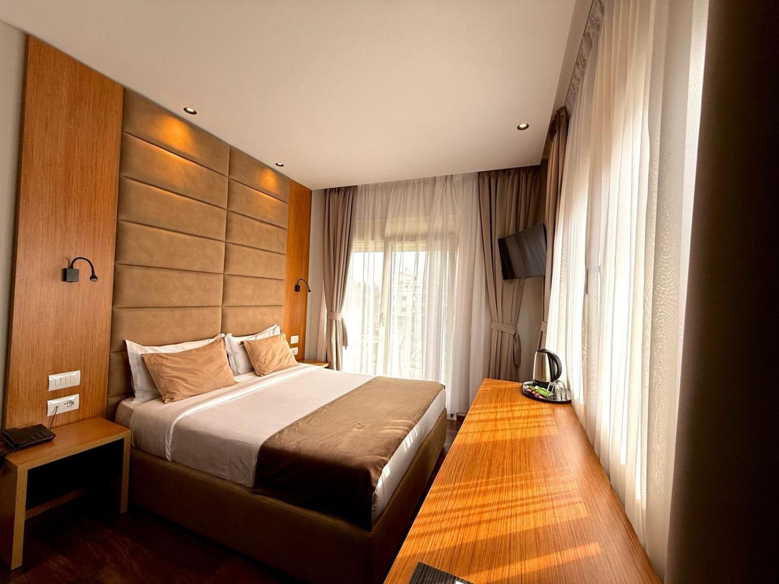 Olivia'S Hill Resort Kryemëdhej المظهر الخارجي الصورة